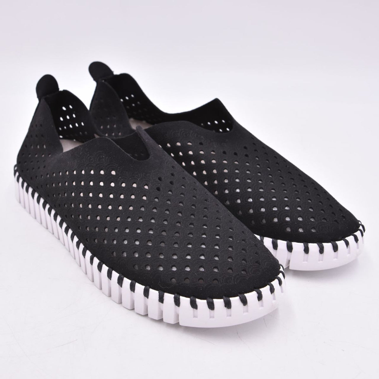 Ilse Jacobsen Women's Hornbaek Tulip Flat Shoes | Hiline Sport
