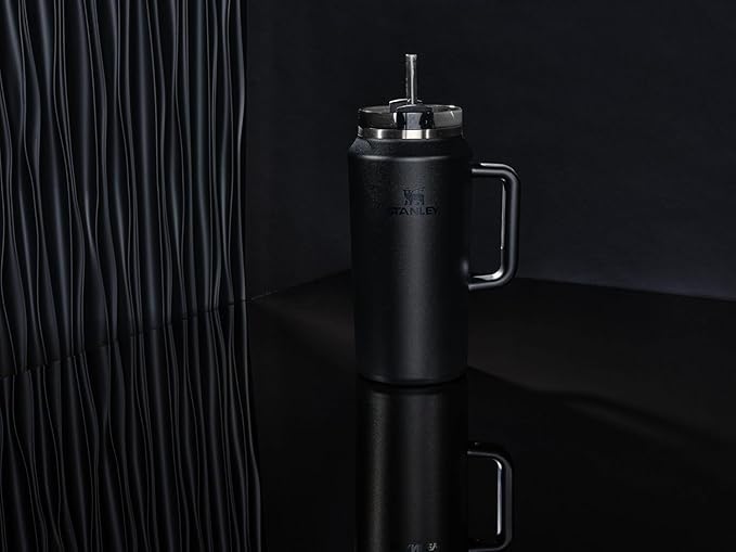 Stanley 64oz Quencher H2.0 Flowstate Tumbler | Hiline Sport