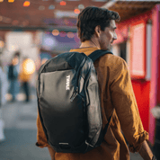Thule Chasm Laptop Backpack 26L | Hiline Sport