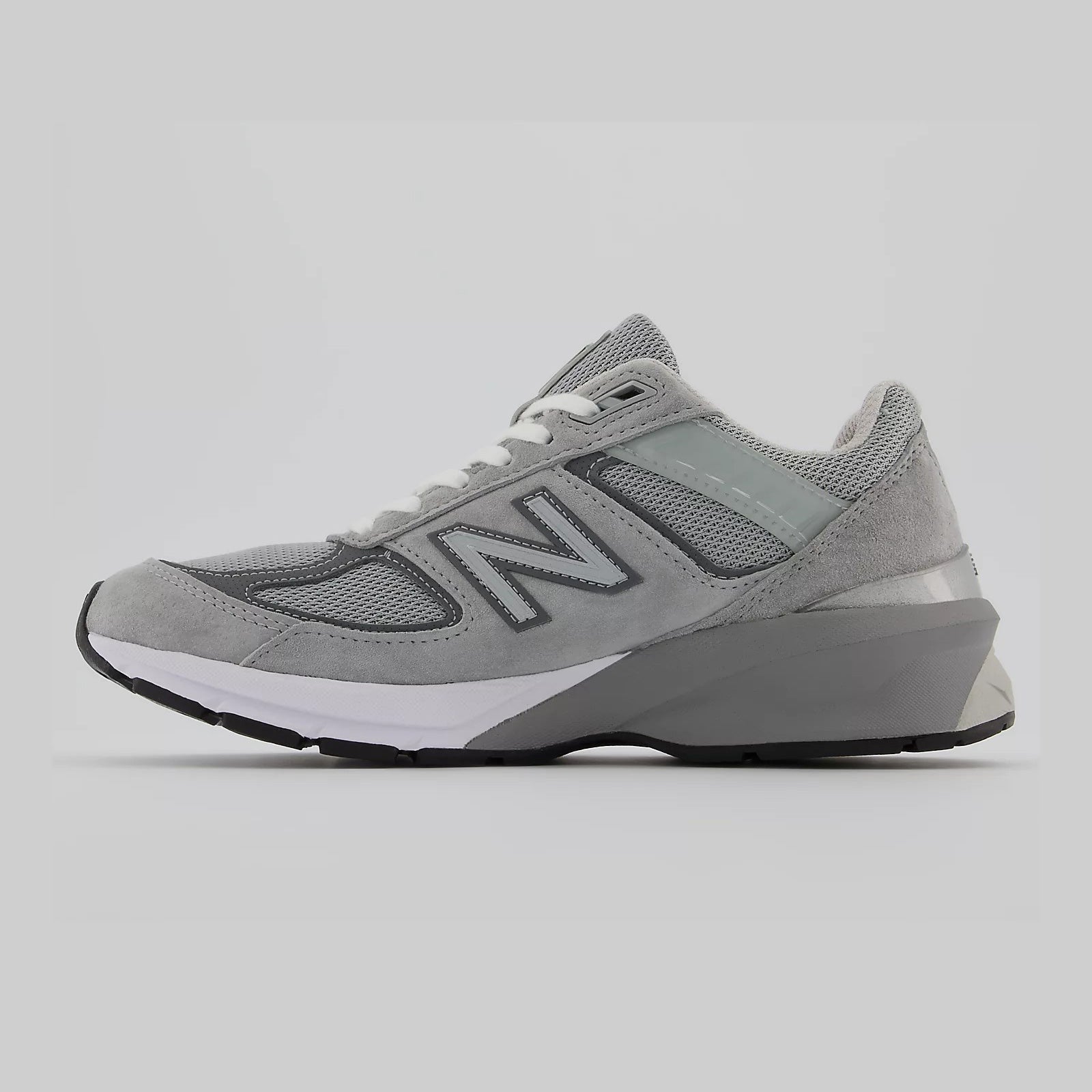 New Balance Women's Made in US 990v5 Lightweight Running Shoe - Hiline Sport -