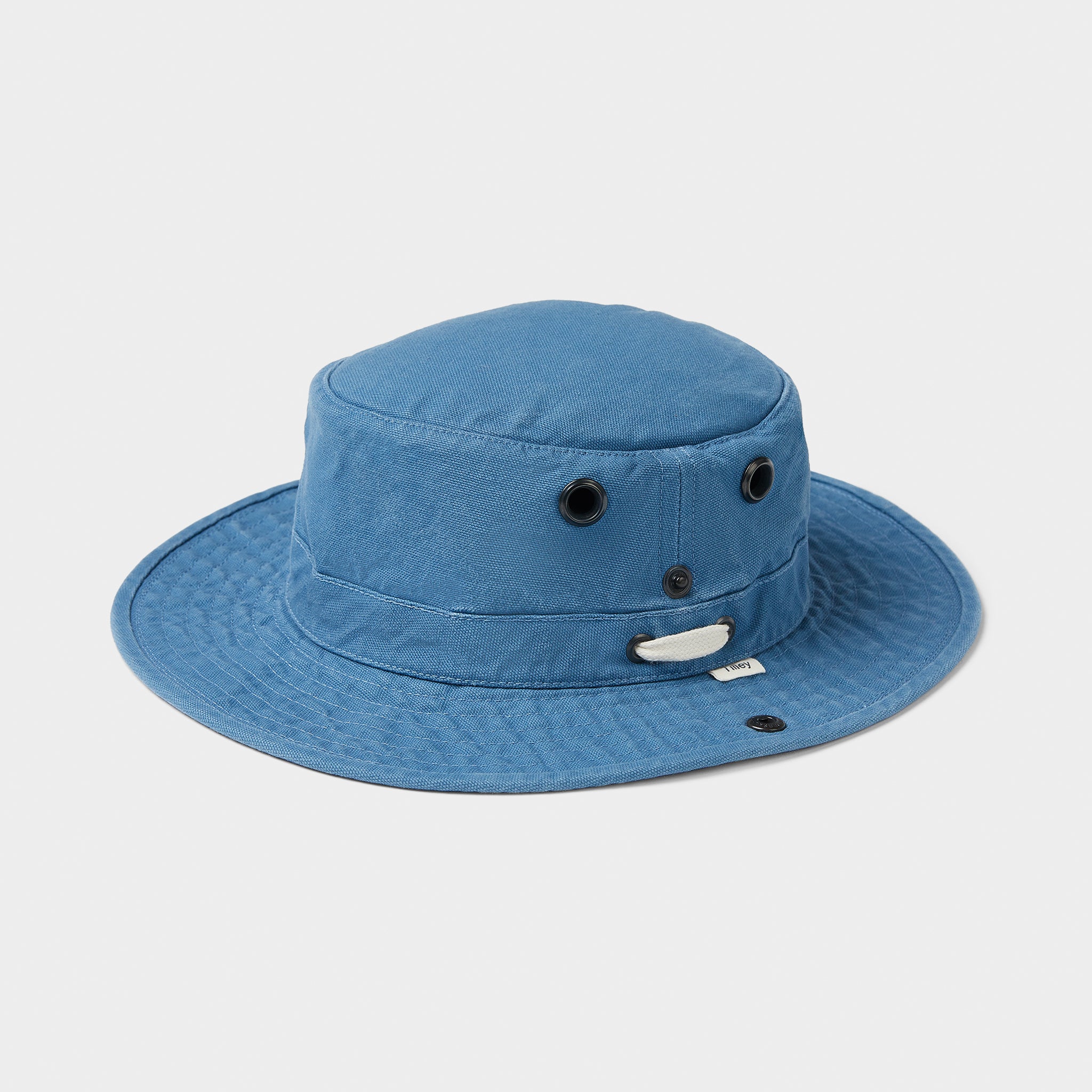 Tilley Endurable Bucket Hat. 7 3/8 Tilley Endurables Hat Men 7 3/8 the Airflo Boonie Mesh Sun  main image 4