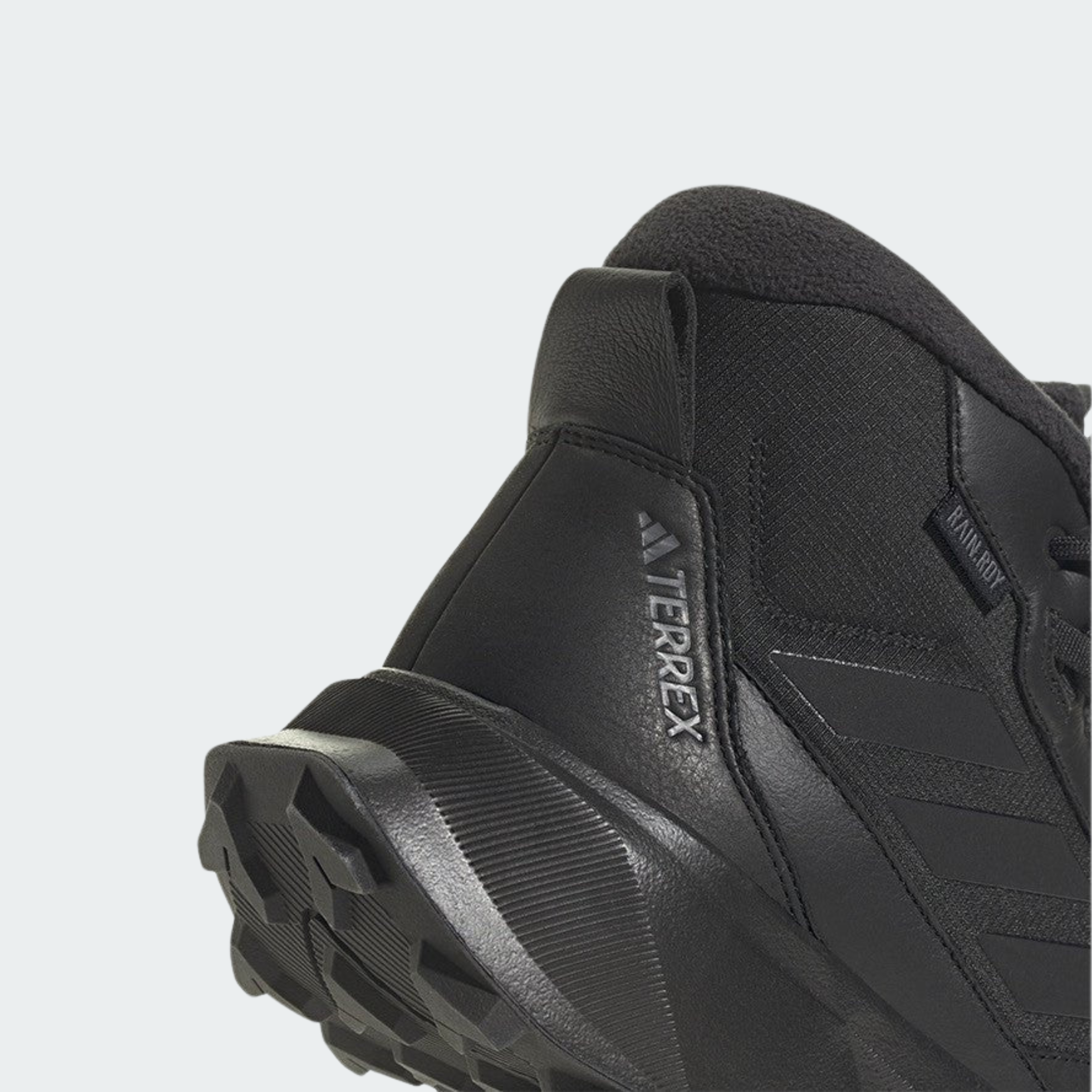 Adidas Men's Terrex Winter Leather Mid Cut Rain.Rdy Cold.Rdy Boots