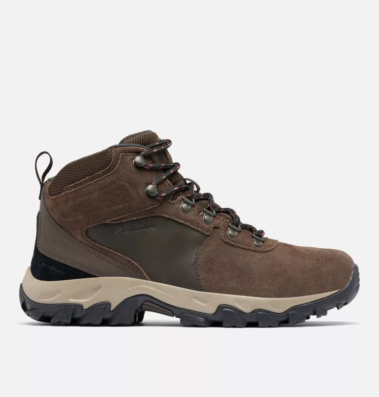 Columbia Men's Newton Ridge™ Plus II Suede Waterproof Hiking Boot