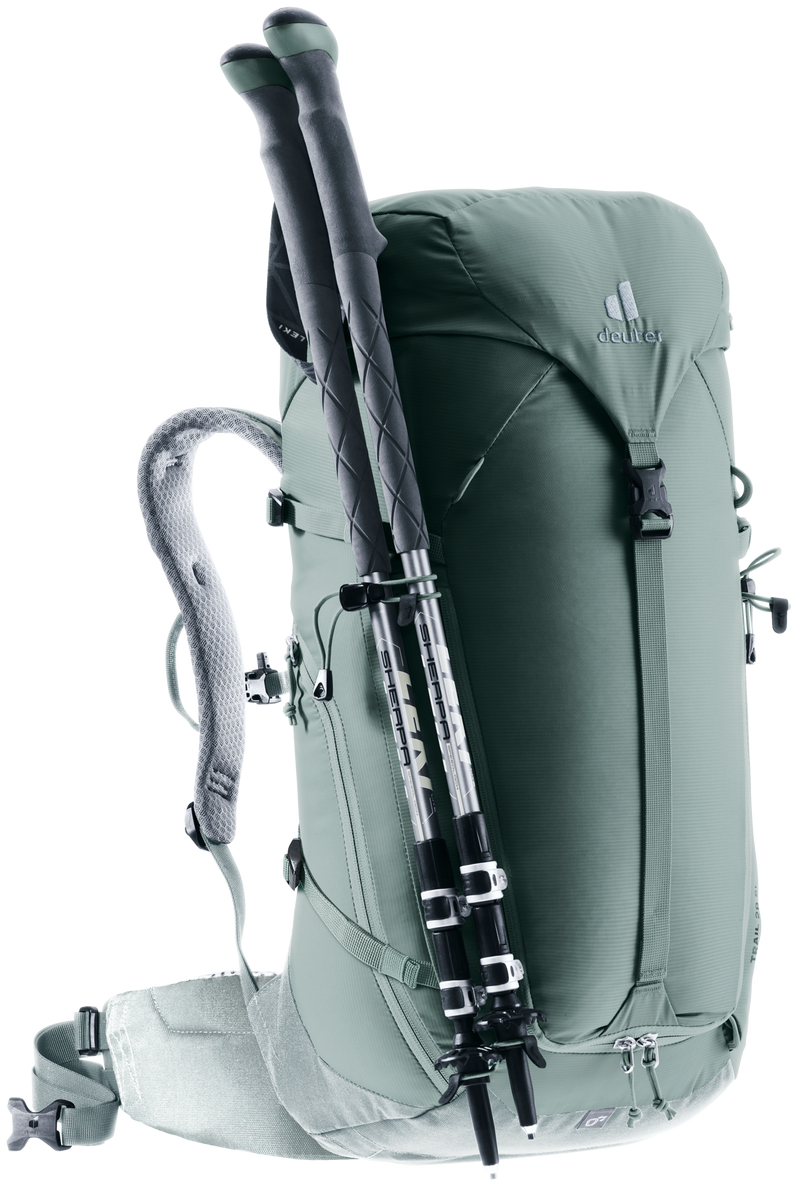 Deuter Unisex Trail 28 SL Hiking Backpack