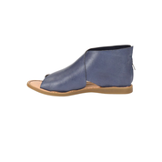 Born Women's Iwa Sandals