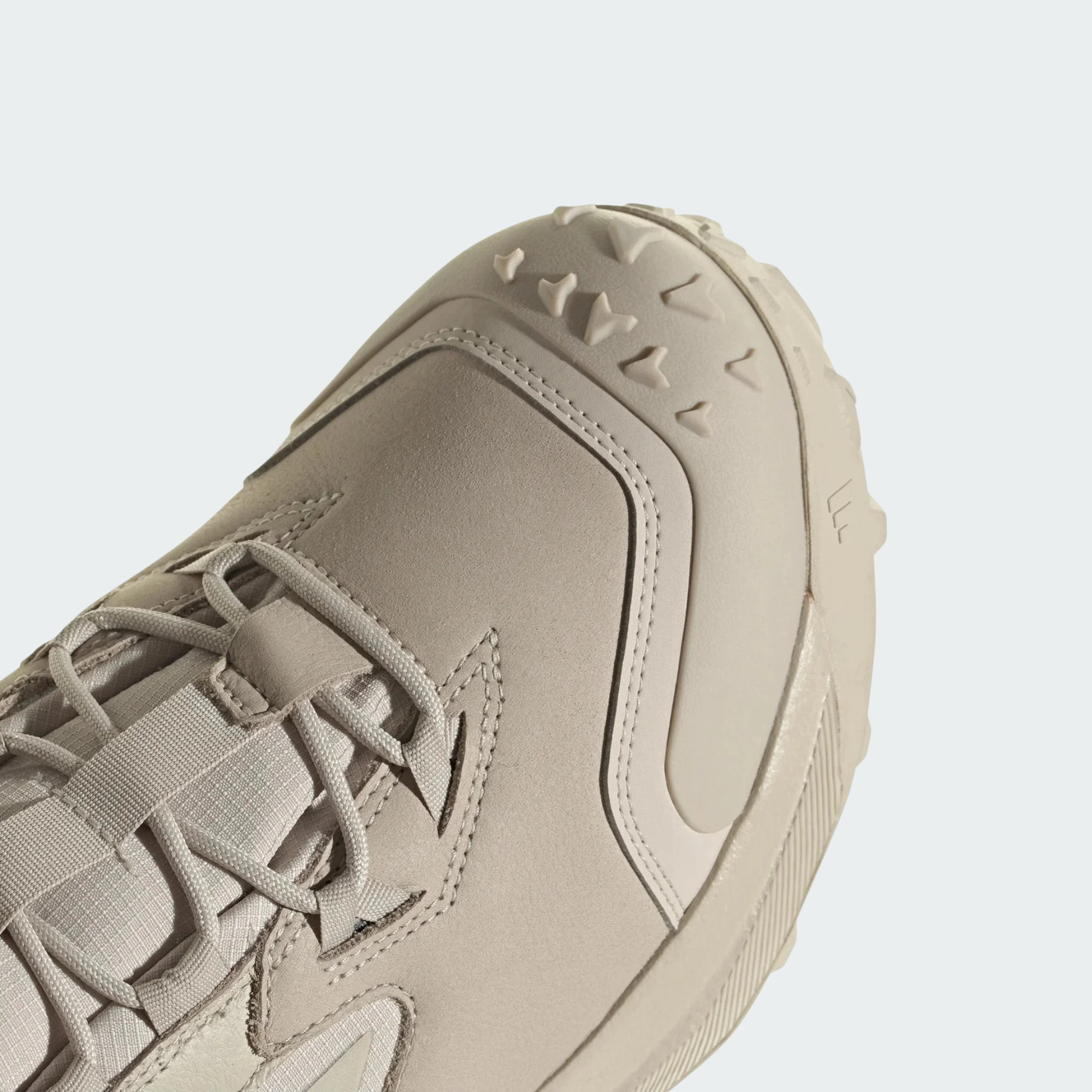 Adidas Men's Terrex Winter Leather Mid Cut Rain.Rdy Cold.Rdy Boots