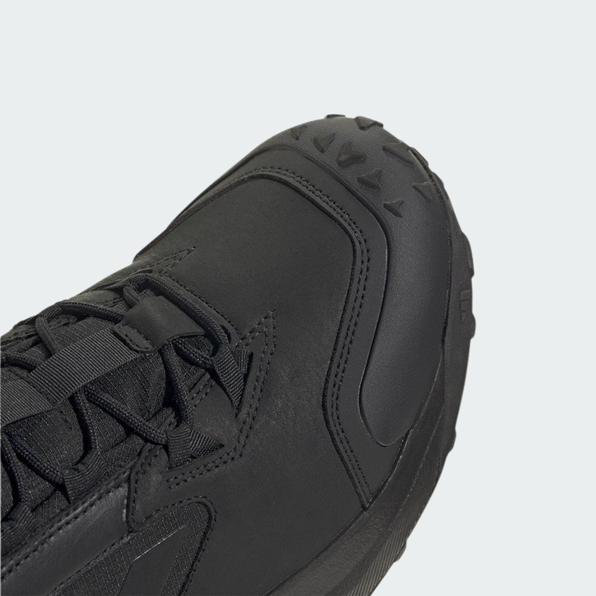 Adidas Men's Terrex Winter Leather Mid Cut Rain.Rdy Cold.Rdy Boots