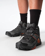 Salomon Men's X Ultra 5 Mid Gore-Tex Hiking Boots