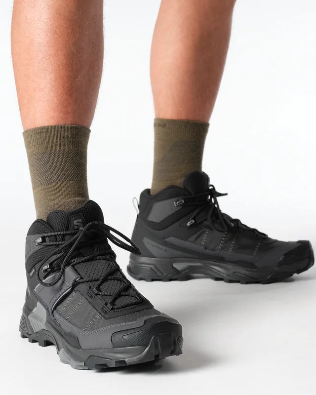 Salomon Men's X Ultra 5 Mid Gore-Tex Hiking Boots