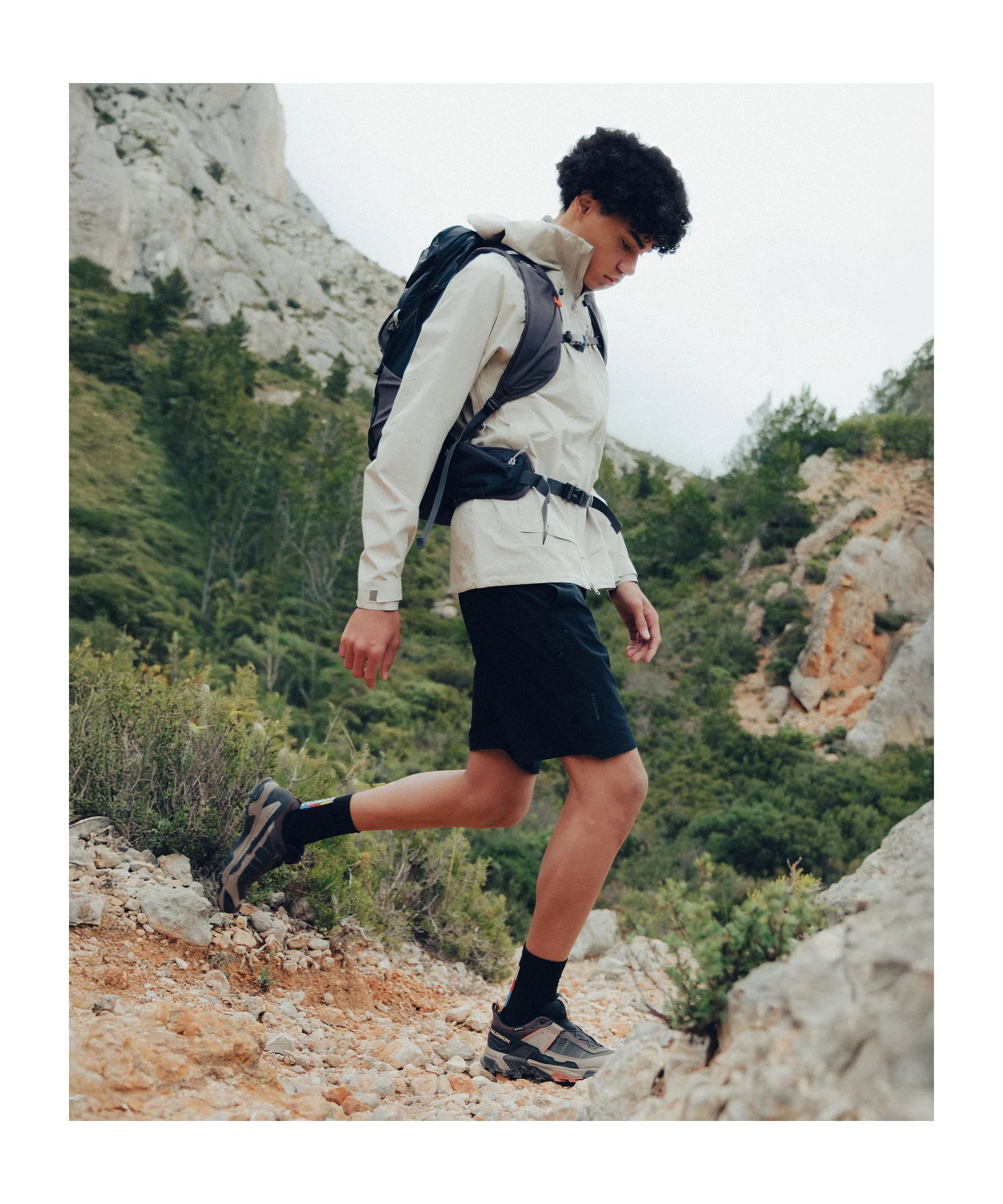 Salomon Men's X Ultra 5 Gore-Tex Hiking Shoes