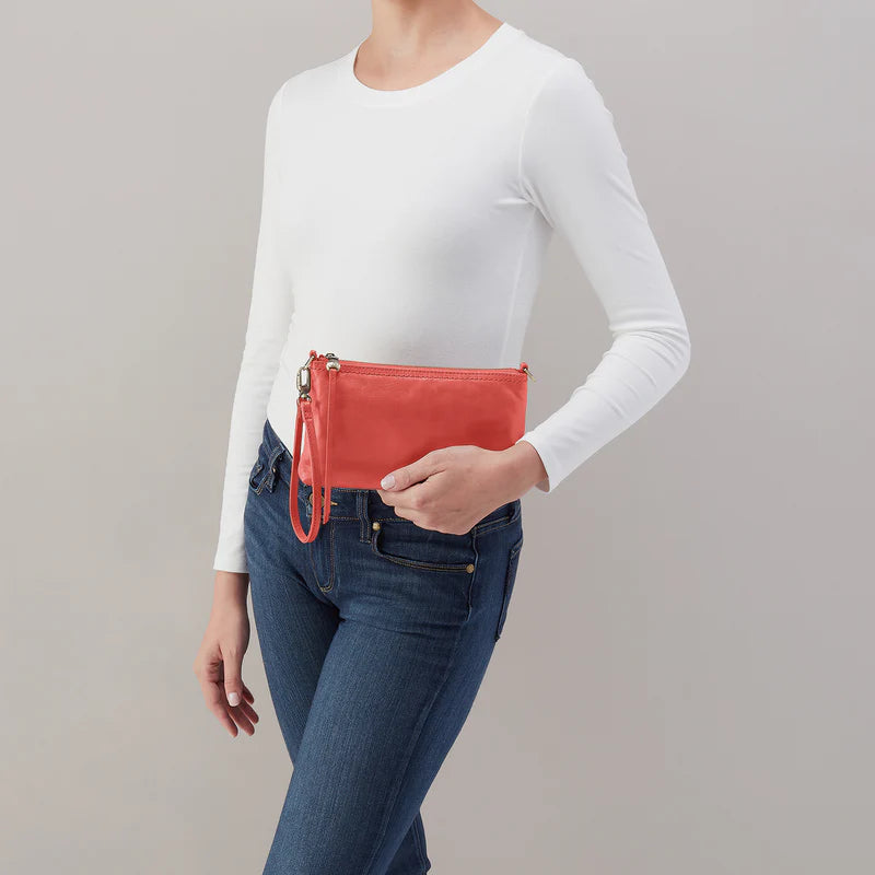 Hobo Darcy Crossbody in Polished Leather Bag