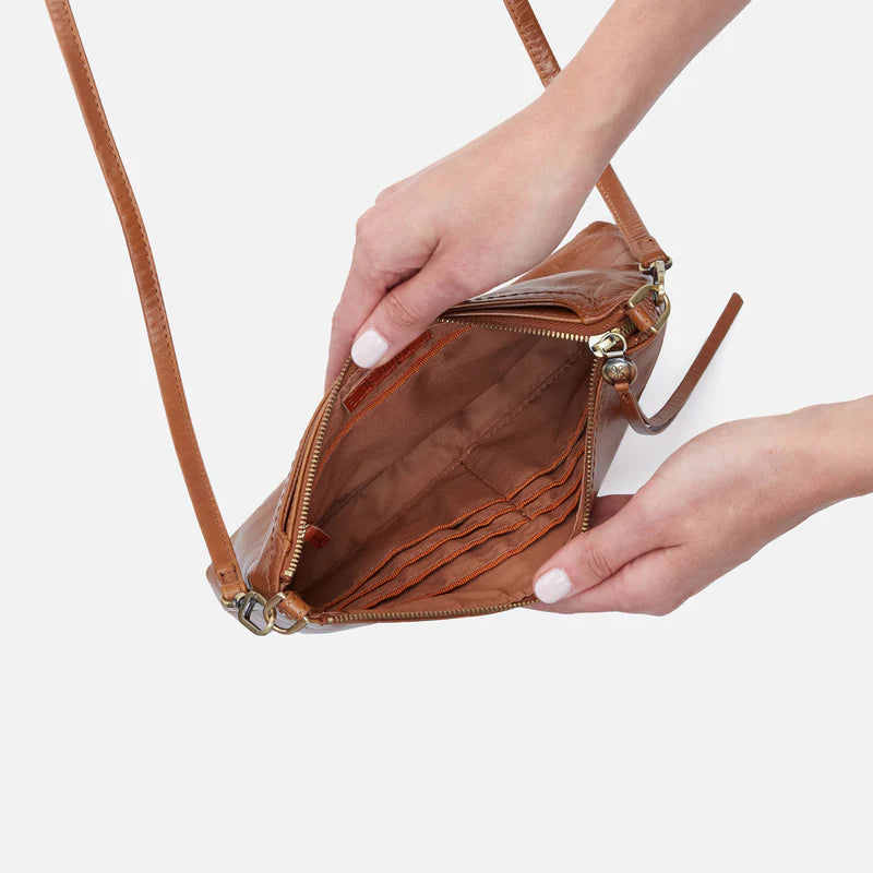 Hobo Darcy Crossbody in Polished Leather Bag