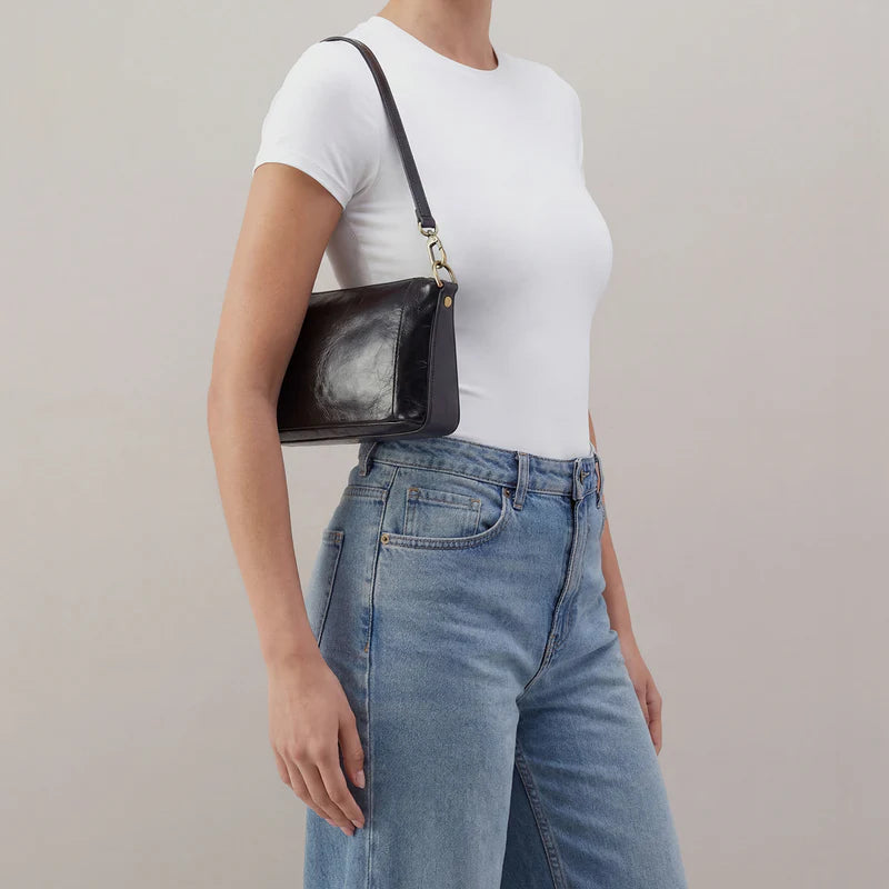 Hobo Darcy Carry-All Crossbody in Polished Leather Bag