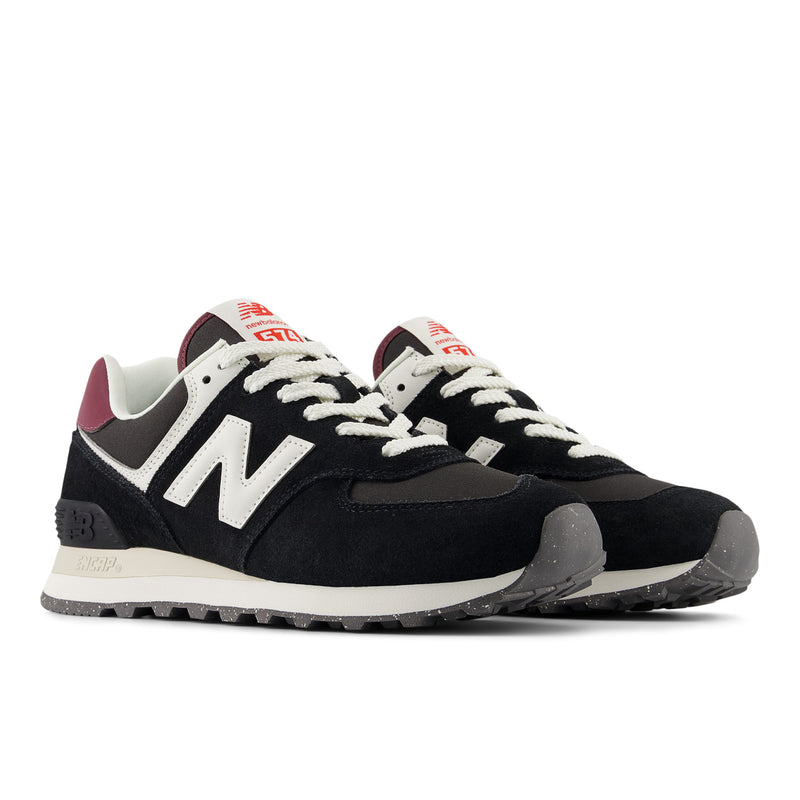 New Balance Women's 574v2 Lightweight Sneaker