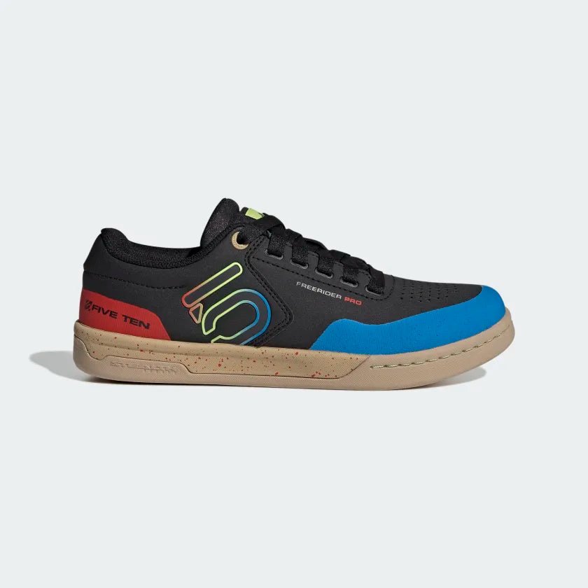 Five Ten Freerider Pro Flat Shoes - Men's Core Black/Carbon/Wonder White 9.5 Five Ten Freerider Pro Flat Shoes - Men's Core Black/Carbon/Wonder White 9.5
