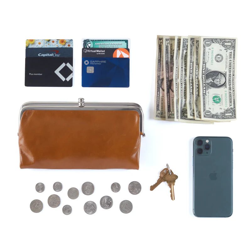 Hobo Lauren In Polished Leather Clutch Wallet | Hiline Sport