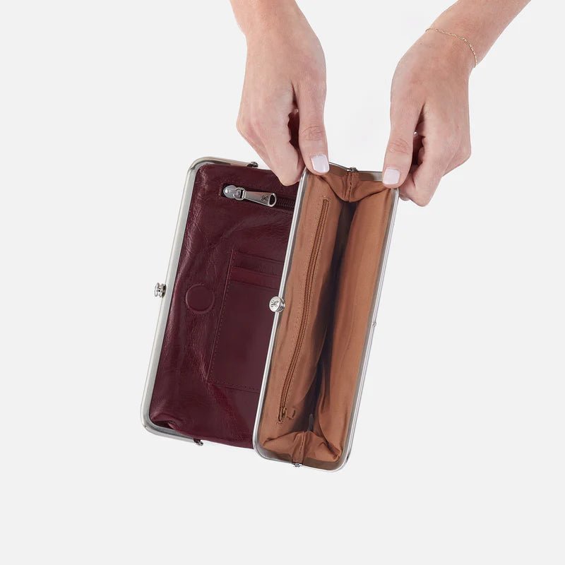 Hobo Lauren In Polished Leather Clutch Wallet | Hiline Sport