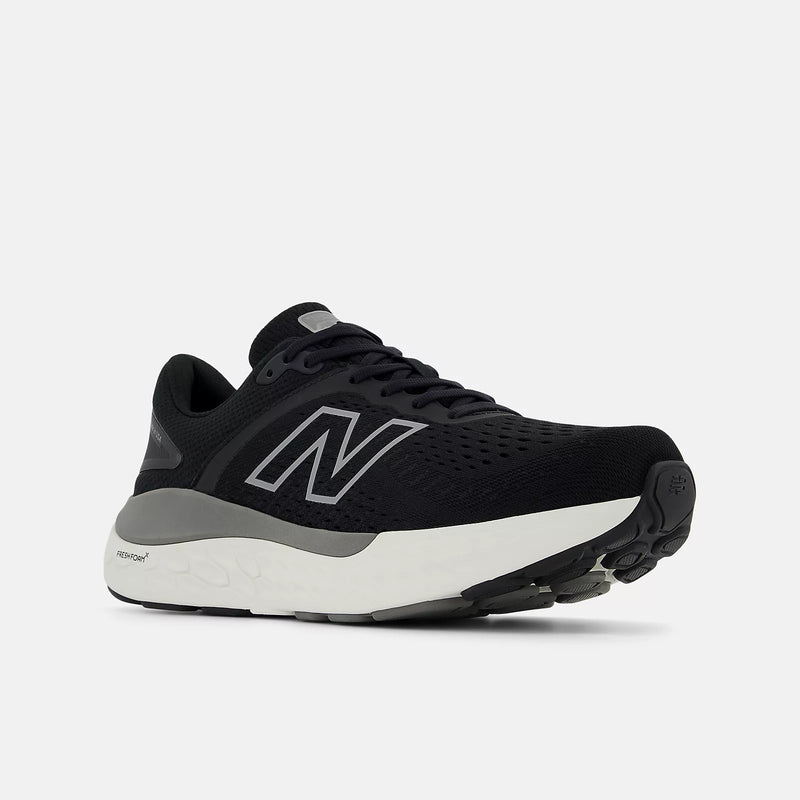 New Balance Men's Fresh Foam X 1540v4 Shoes