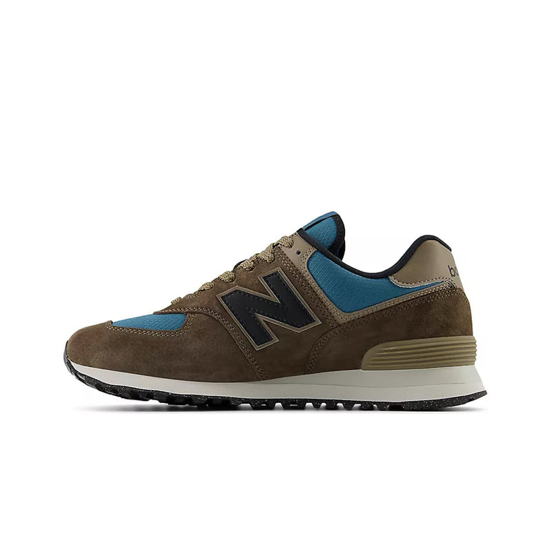 New Balance Unisex 574 V2 Season Sneaker