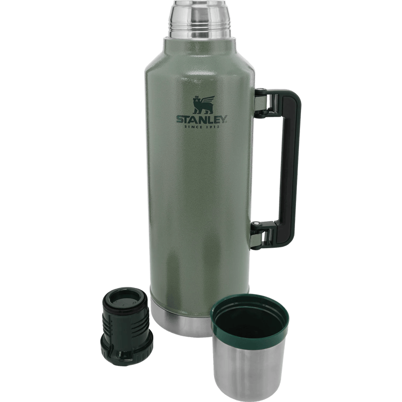 Stanley 2.5 QT Classic Legendary Bottle | Hiline Sport