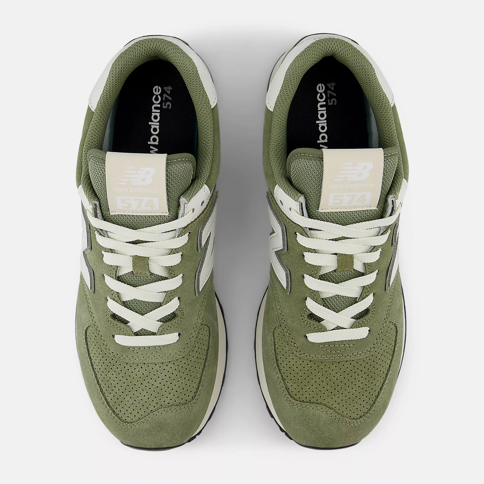 New Balance Unisex 574 V2 Varsity Suede Sneaker