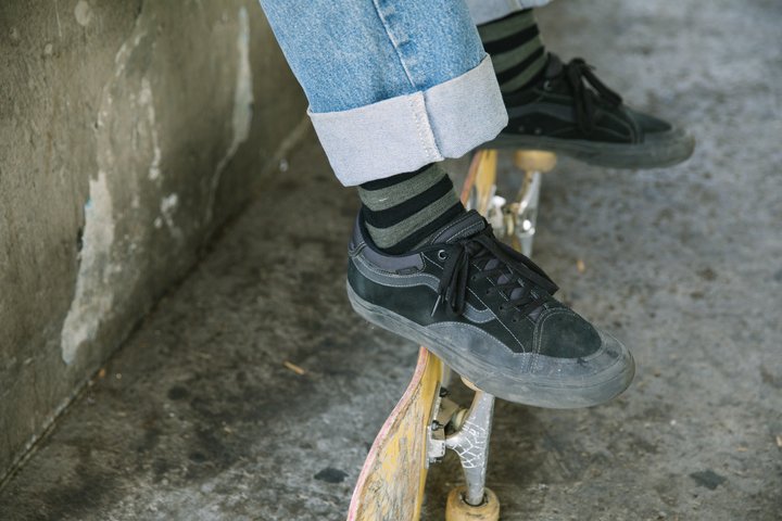 Darn Tough Men's Warlock Light Crew Sock