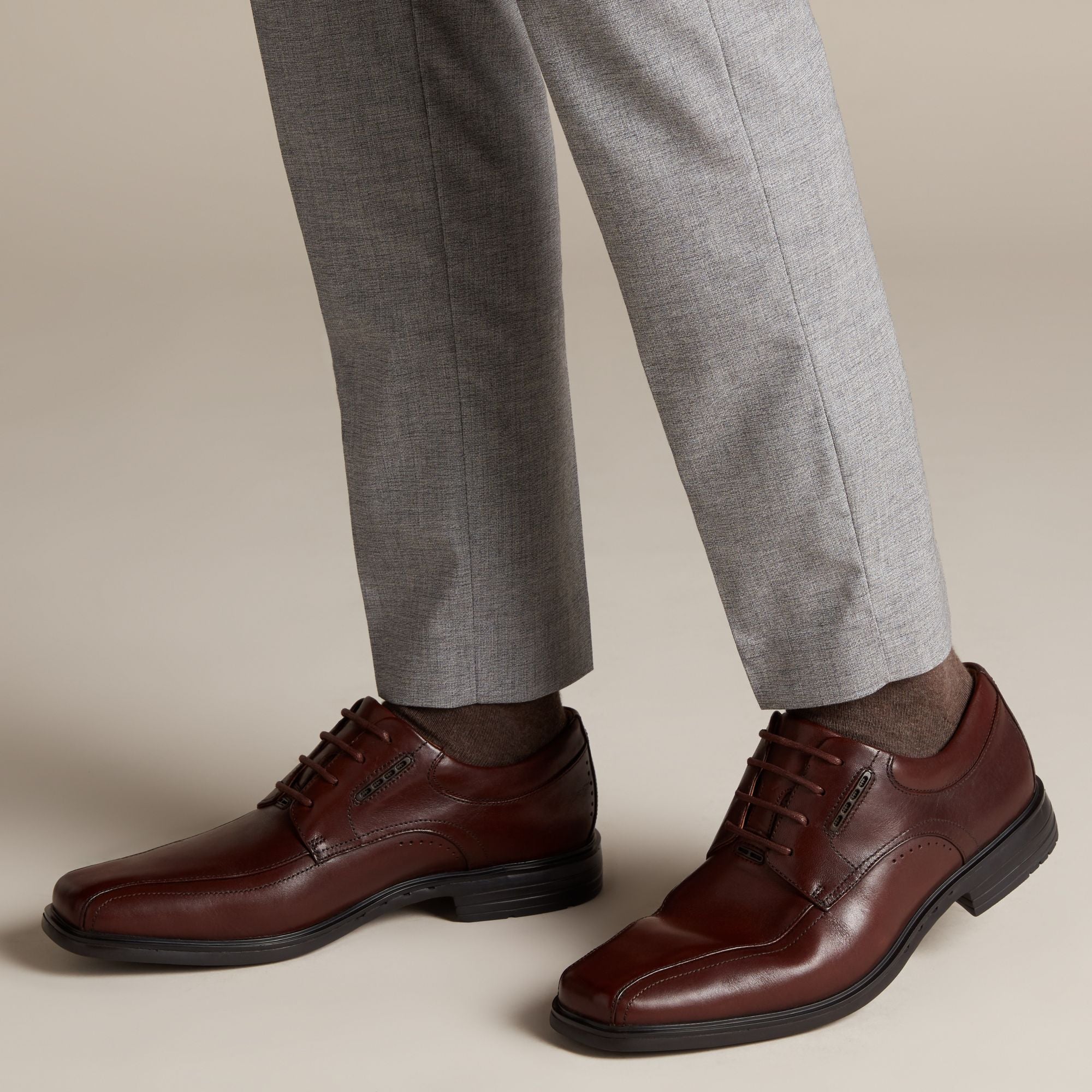 Clarks Men's UnKenneth Way Shoe - Hiline Sport -