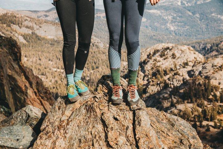 Darn Tough Women's Hiker Micro Crew Midweight Hiking Sock | Hiline Sport