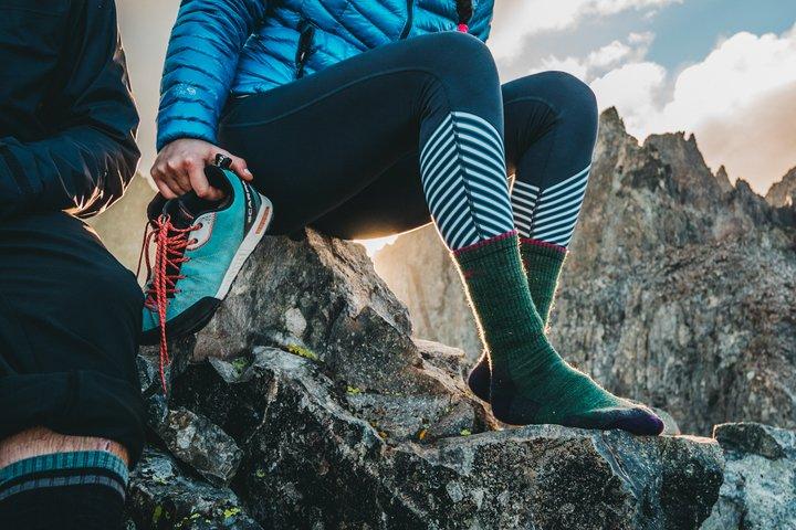 Darn Tough Women's Hiker Micro Crew Midweight Hiking Sock | Hiline Sport