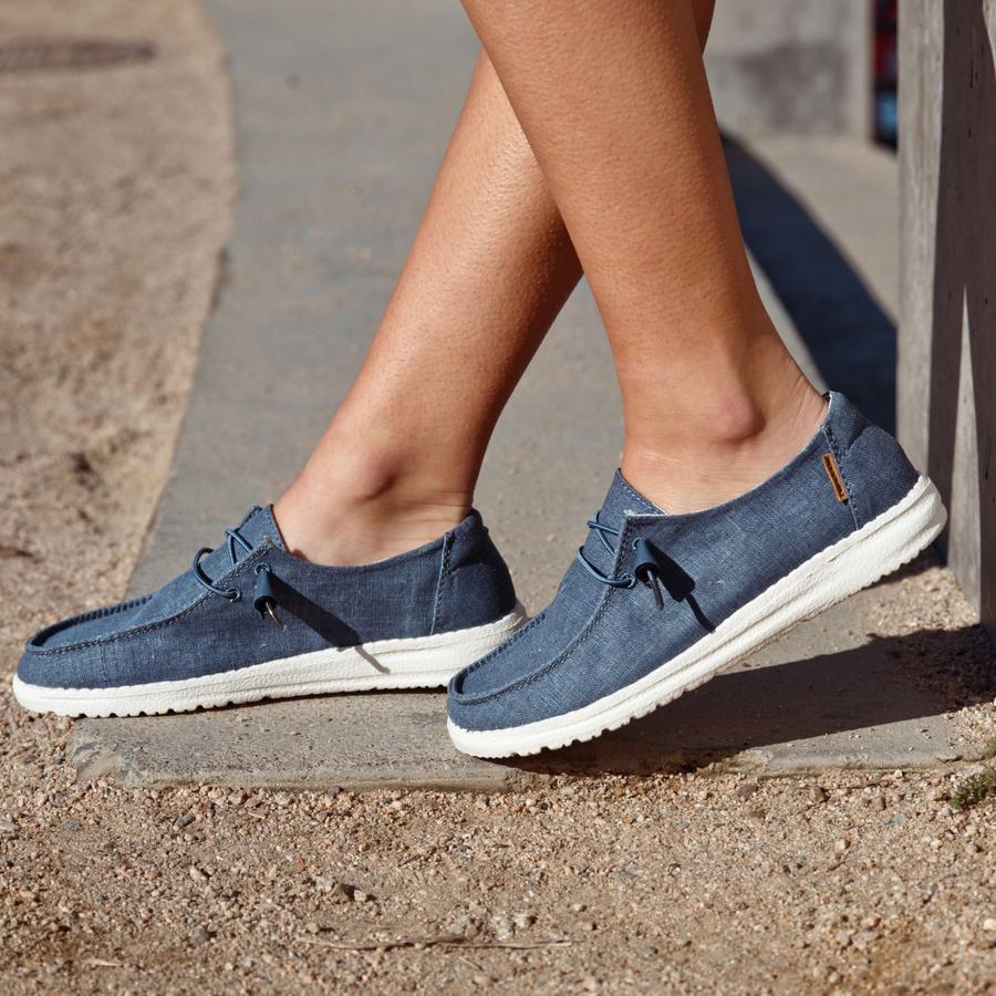 Shoe Navy Hey Dudes Womens Hey Dude Womens Wendy Loafer Chambray