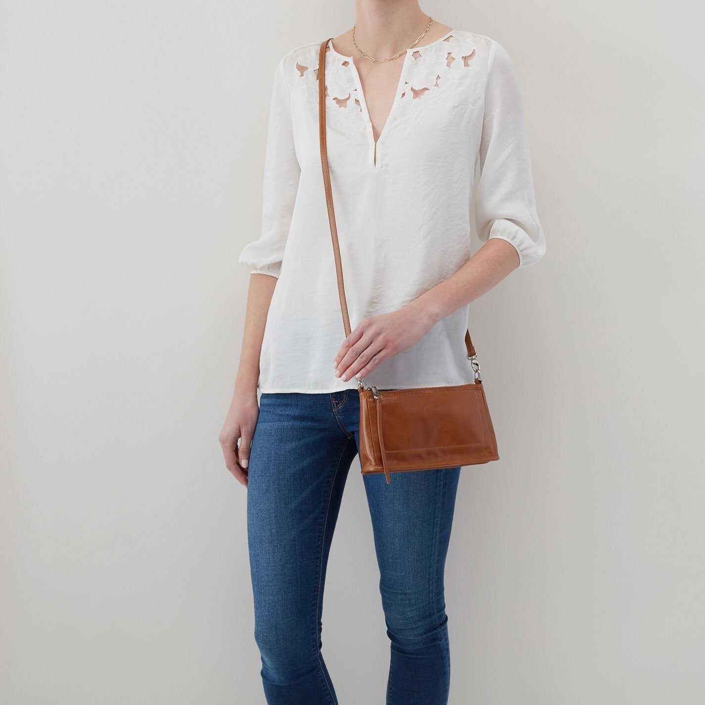 Hobo Cadence Convertible Hide Leather Crossbody Bag - Hiline Sport -