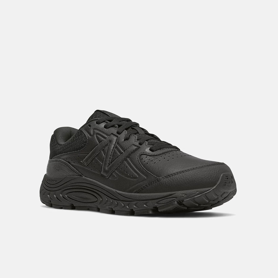 New balance lightweight walking shoes 2025