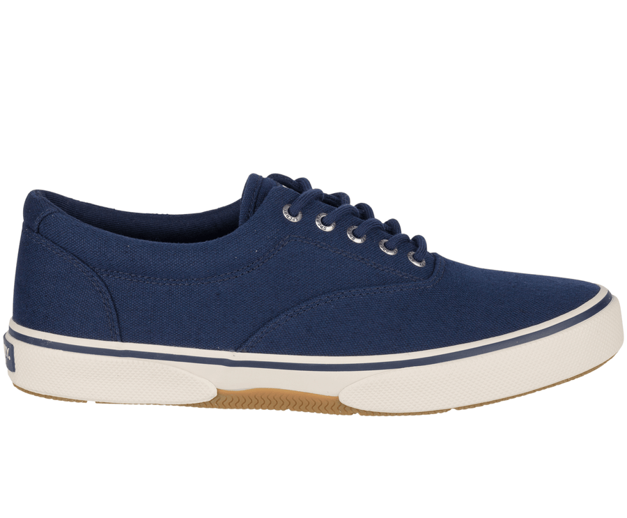 Sperry 2024 halyard shoes