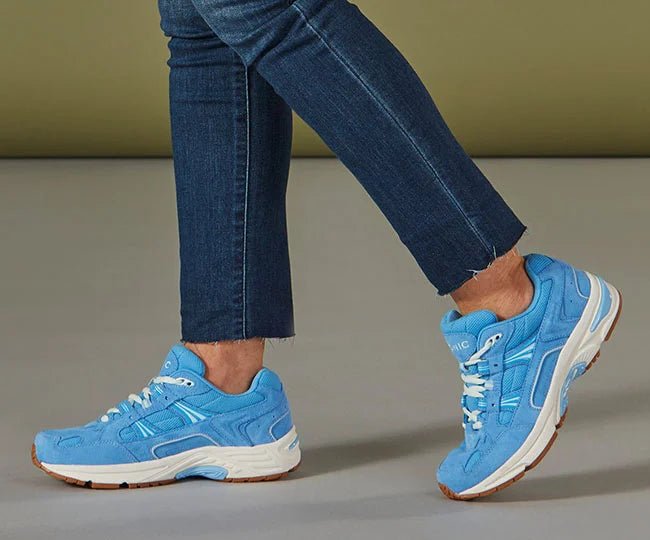 Vionic Walker White Blue Women s 8.5